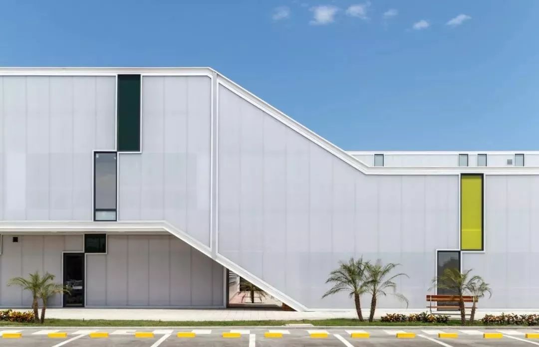 盤點(diǎn)國內(nèi)外與疫情災(zāi)難相關(guān)的醫(yī)療建筑案例