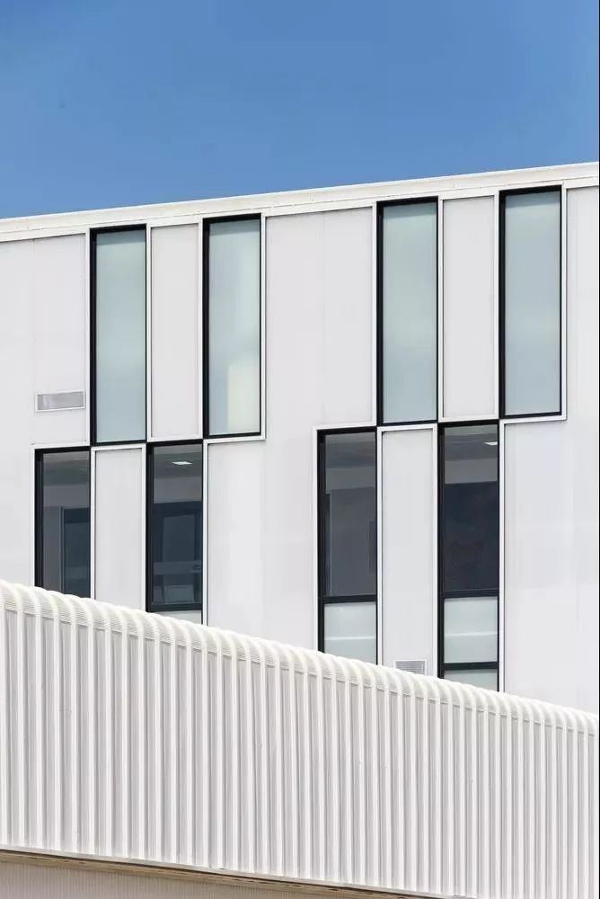 盤點(diǎn)國內(nèi)外與疫情災(zāi)難相關(guān)的醫(yī)療建筑案例