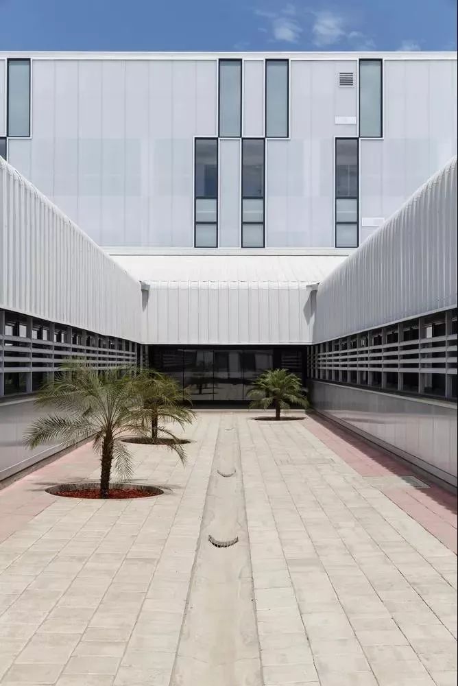 盤點(diǎn)國內(nèi)外與疫情災(zāi)難相關(guān)的醫(yī)療建筑案例