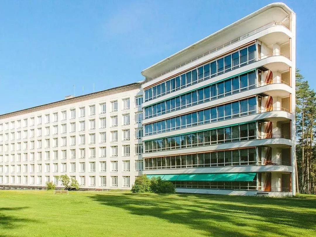 盤點(diǎn)國內(nèi)外與疫情災(zāi)難相關(guān)的醫(yī)療建筑案例